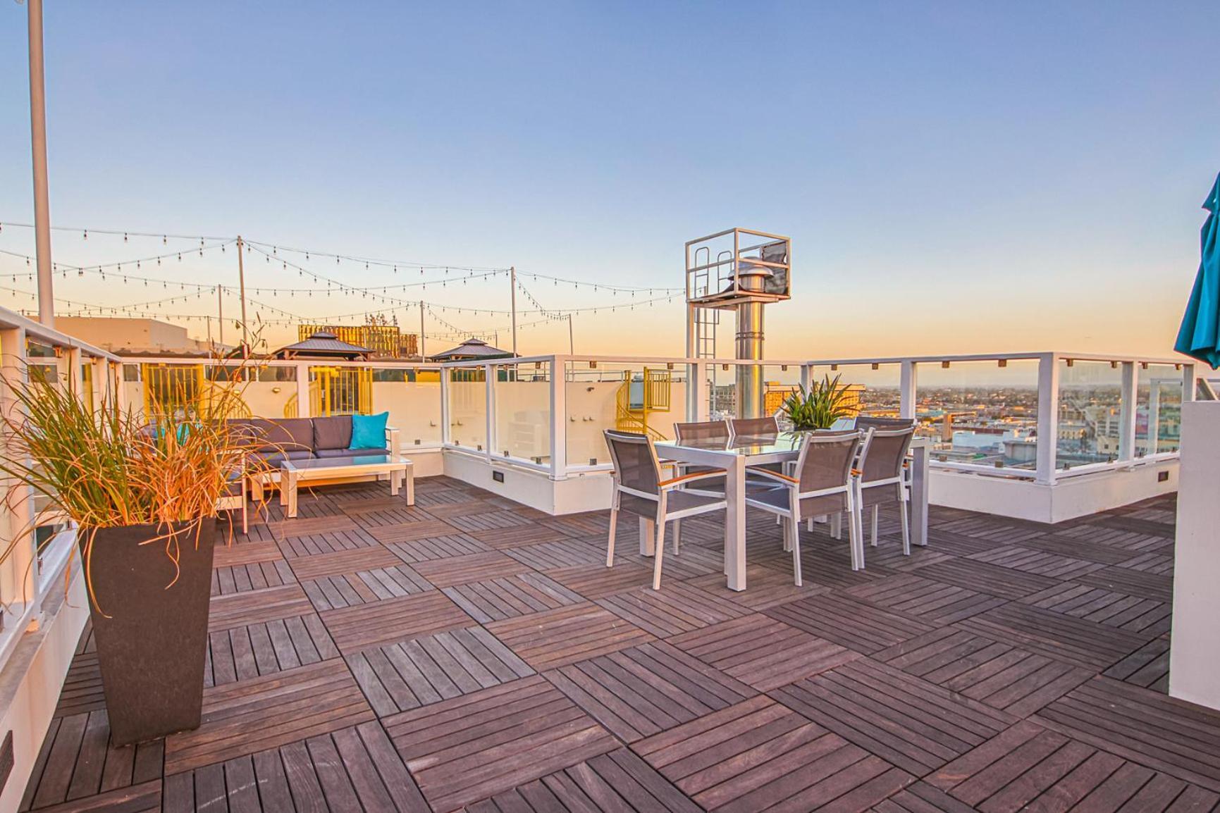 Appartamento Stunning 1 Bdr 1 Bth, Pool, Jacuzzi Los Angeles Esterno foto