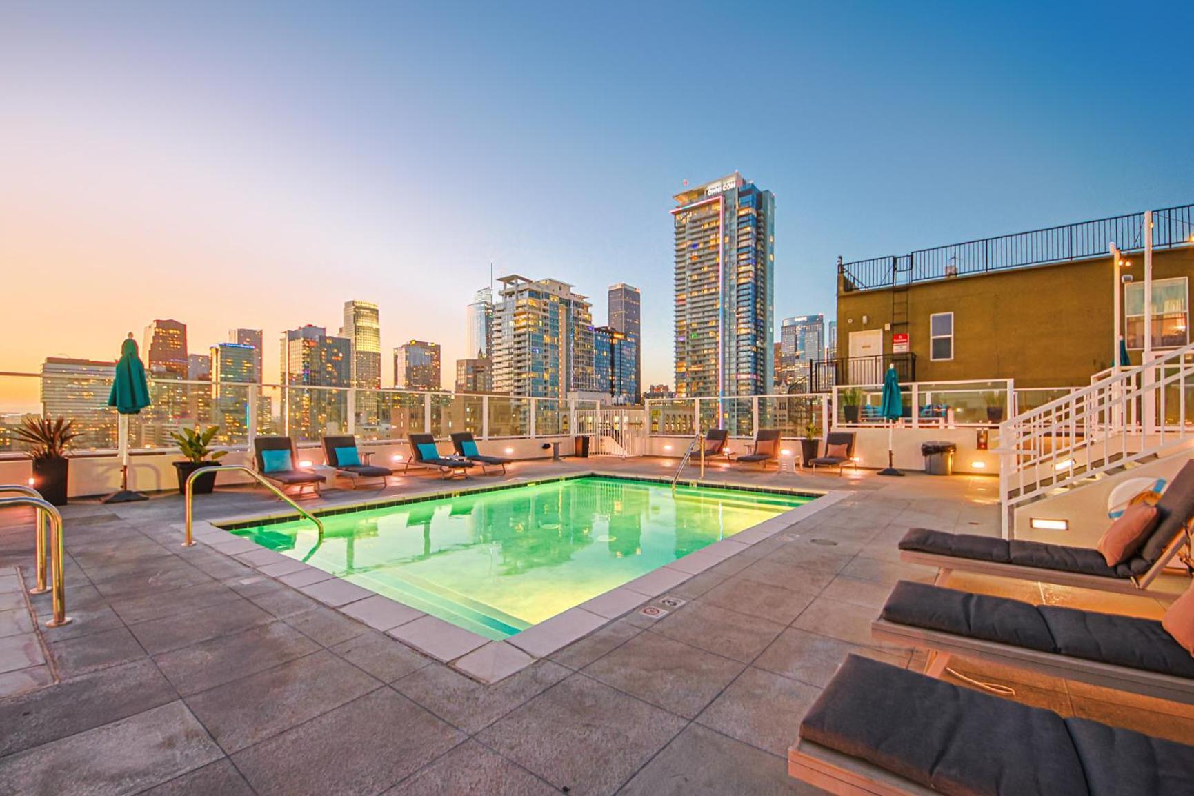 Appartamento Stunning 1 Bdr 1 Bth, Pool, Jacuzzi Los Angeles Esterno foto
