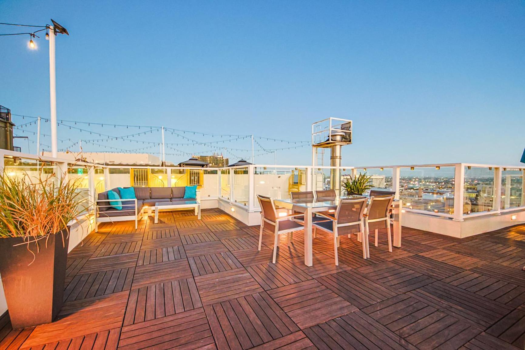 Appartamento Stunning 1 Bdr 1 Bth, Pool, Jacuzzi Los Angeles Esterno foto