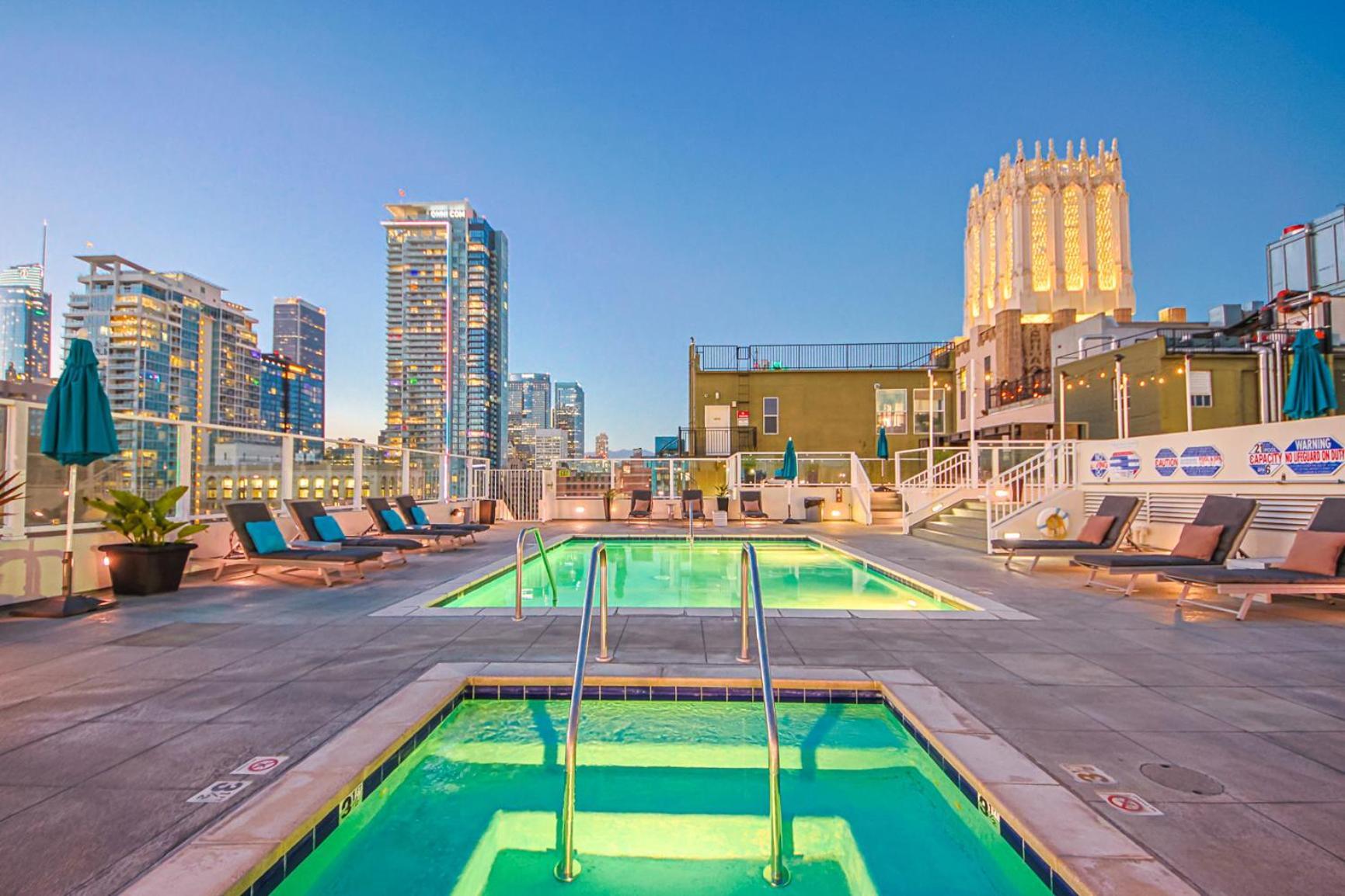 Appartamento Stunning 1 Bdr 1 Bth, Pool, Jacuzzi Los Angeles Esterno foto