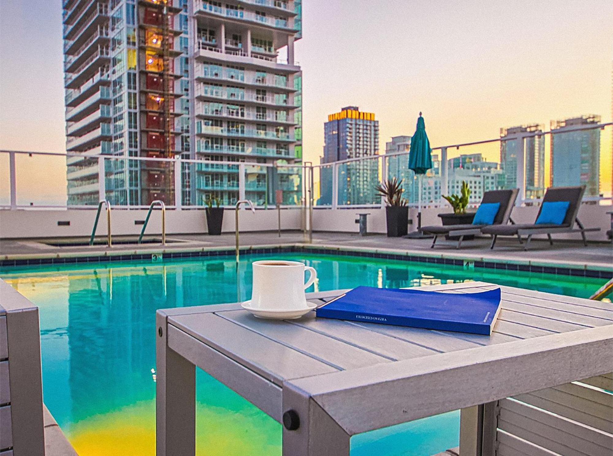 Appartamento Stunning 1 Bdr 1 Bth, Pool, Jacuzzi Los Angeles Esterno foto